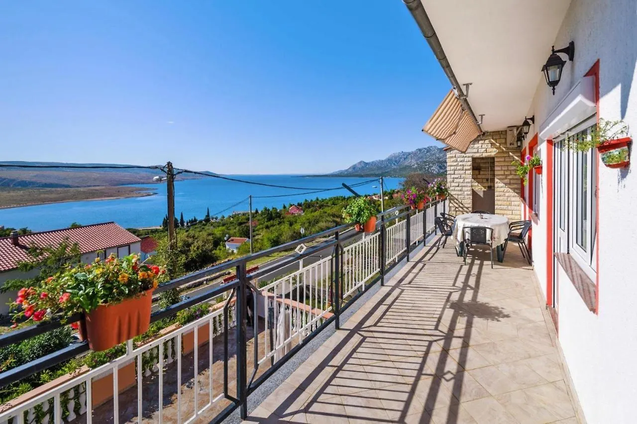 Holiday Home In Rovanjska With Pool