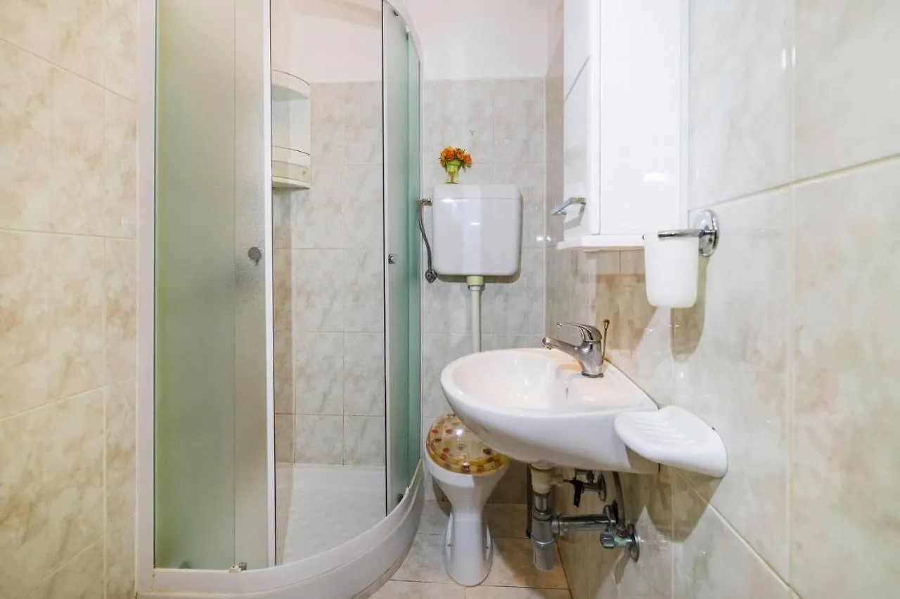 Holiday Home In Rovanjska With Pool