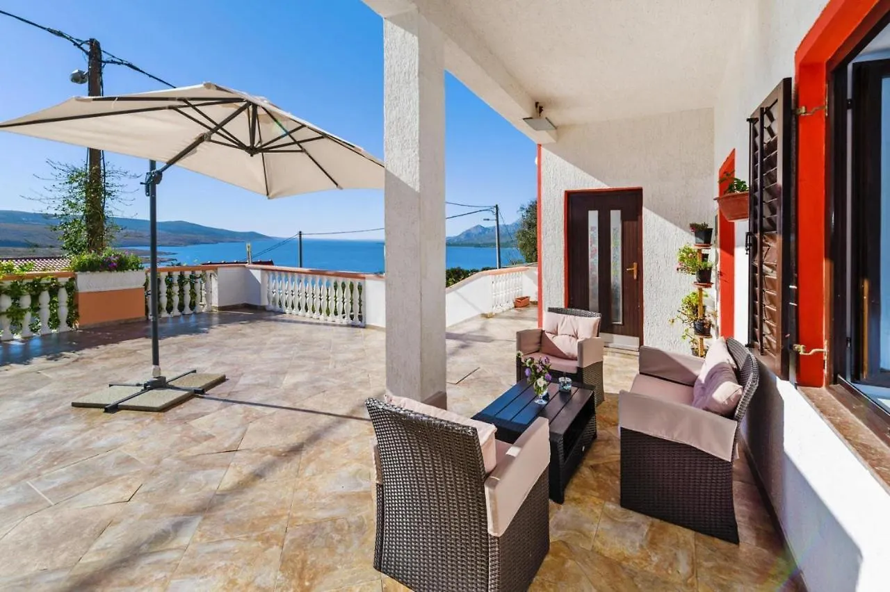 Holiday Home In Rovanjska With Pool Croatia
