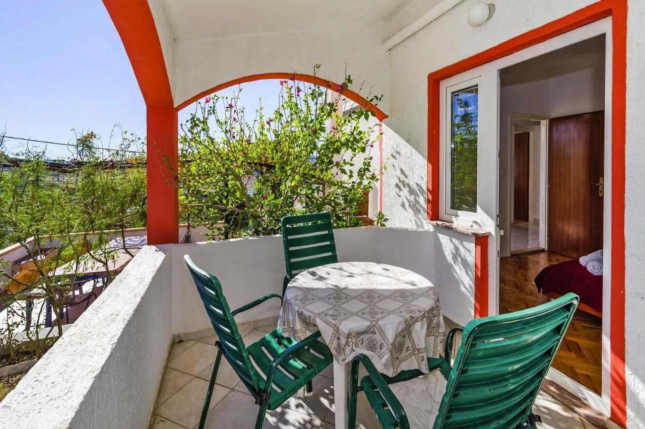 Holiday Home In Rovanjska With Pool Croatia